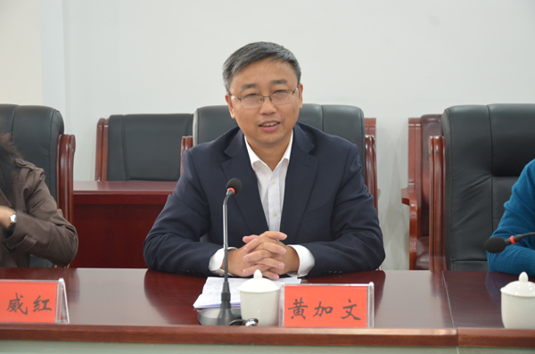 省外侨办专项巡查巡访组来我校检查指导工作